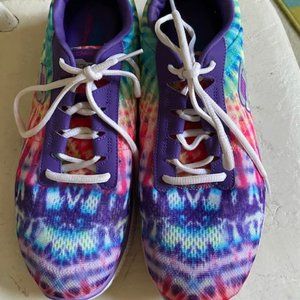 Ladies Skechers Feeling Groovy Sneaker size 10